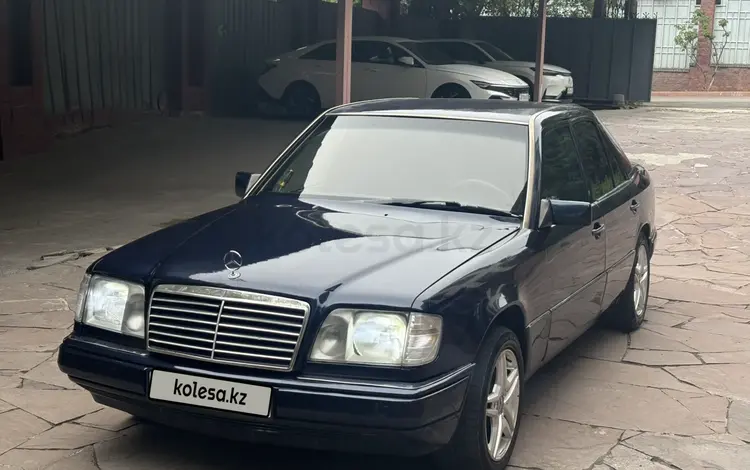 Mercedes-Benz E 280 1993 года за 2 200 000 тг. в Алматы