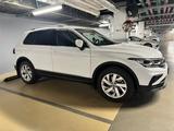Volkswagen Tiguan 2021 года за 16 500 000 тг. в Астана – фото 3