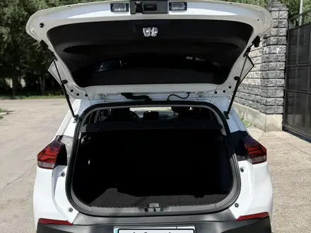 Chevrolet Tracker 2023 года за 7 100 000 тг. в Алматы – фото 13