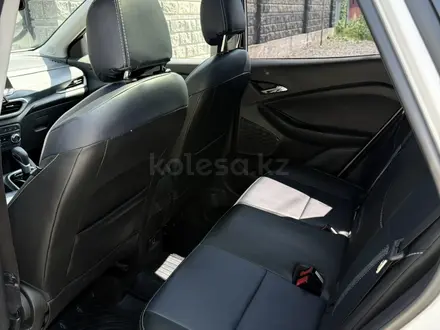 Chevrolet Tracker 2023 года за 7 100 000 тг. в Алматы – фото 20