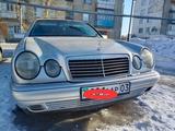 Mercedes-Benz E 200 1996 года за 2 150 000 тг. в Атбасар – фото 2