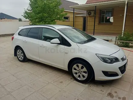 Opel Astra 2014 года за 5 300 000 тг. в Жанаозен – фото 3