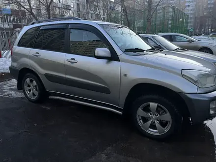 Toyota RAV4 2002 года за 4 300 000 тг. в Астана – фото 3