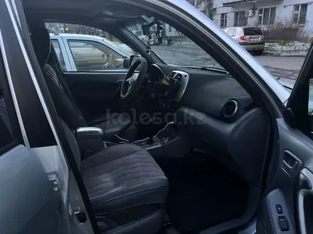 Toyota RAV4 2002 года за 4 300 000 тг. в Астана – фото 5