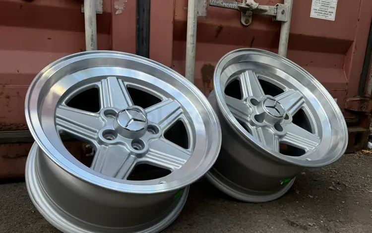 Новые Диски ретро мерседес разношироки за 380 000 тг. в Астана