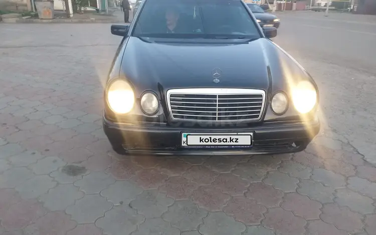 Mercedes-Benz E 230 1996 года за 1 980 000 тг. в Алматы