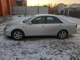 Toyota Camry 2004 годаүшін4 500 000 тг. в Актобе – фото 5