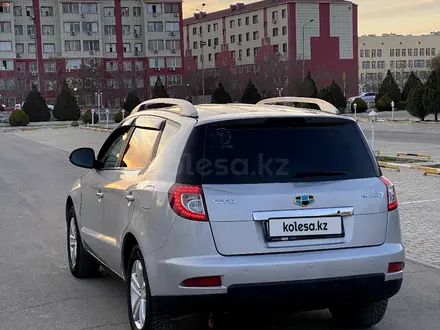 Geely Emgrand X7 2015 года за 5 000 000 тг. в Актау – фото 10