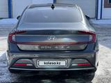 Hyundai Sonata 2022 года за 12 400 000 тг. в Экибастуз – фото 5