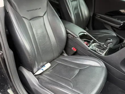 Hyundai Grandeur 2012 года за 4 000 000 тг. в Шымкент – фото 32