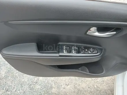 Kia Rio 2018 года за 6 300 000 тг. в Павлодар – фото 7