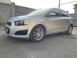 Chevrolet Aveo 2014 года за 3 950 000 тг. в Алматы – фото 2