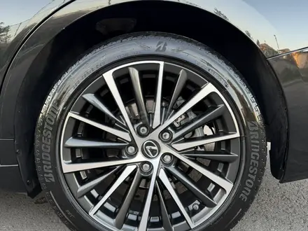 Lexus ES 250 2021 года за 21 000 000 тг. в Алматы – фото 25