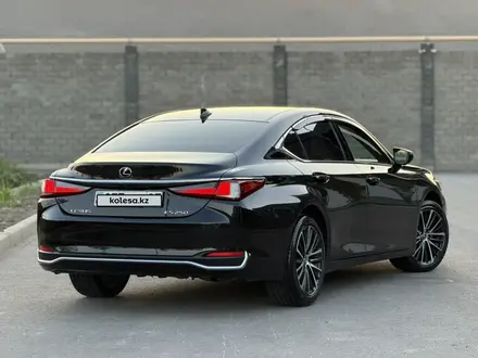 Lexus ES 250 2021 года за 21 000 000 тг. в Алматы – фото 6