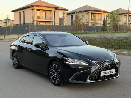 Lexus ES 250 2021 года за 21 000 000 тг. в Алматы – фото 8