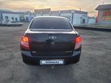 ВАЗ (Lada) Granta 2190 2013 года за 2 100 000 тг. в Уральск – фото 2