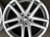 На Volkswagen R17 17/031 за 250 000 тг. в Алматы – фото 3