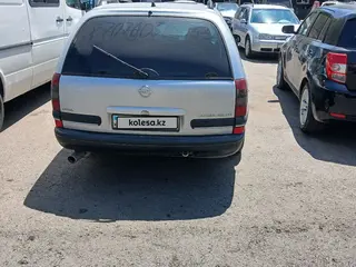 Opel Omega, 1999