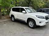 Toyota Land Cruiser Prado 2022 года за 32 000 000 тг. в Актау – фото 2