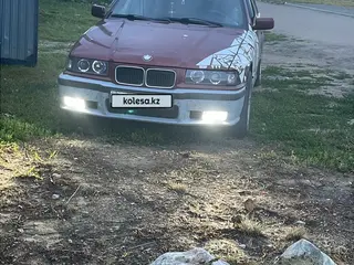 BMW 3 Series, 1993