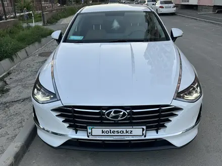 Hyundai Sonata 2021 года за 12 875 000 тг. в Алматы – фото 5