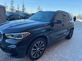 BMW X5 2018 года за 32 100 000 тг. в Астана – фото 3