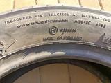 ОДНА шина 195/60 R15 — "Nokian WR" (Финляндия), всесезонная. Безfor15 000 тг. в Астана – фото 5