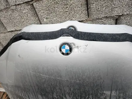 Капот BMW E60 за 15 000 тг. в Шымкент – фото 2
