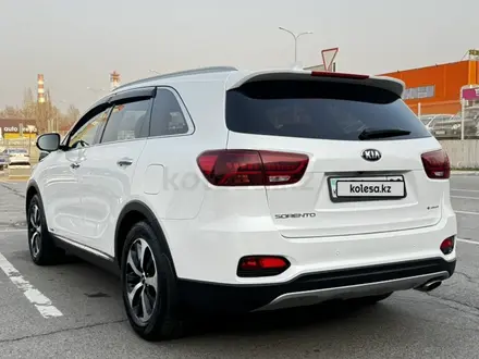Kia Sorento 2019 года за 12 900 000 тг. в Алматы – фото 4