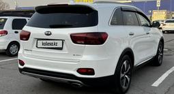 Kia Sorento 2019 года за 12 900 000 тг. в Алматы – фото 5