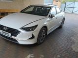 Hyundai Sonata 2022 года за 13 000 000 тг. в Актобе – фото 4