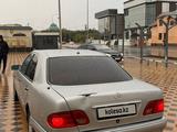 Mercedes-Benz E 230 1996 годаүшін2 500 000 тг. в Туркестан – фото 5