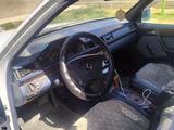 Mercedes-Benz E 230 1991 года за 1 300 000 тг. в Шымкент – фото 5