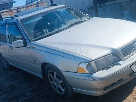 Volvo V70 2000 года за 3 000 000 тг. в Жетиген