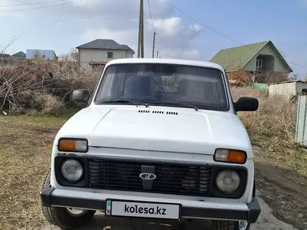 ВАЗ (Lada) Lada 2121 2013 года за 1 350 000 тг. в Алматы – фото 2