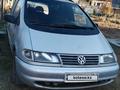 Volkswagen Sharan 1996 годаүшін1 300 000 тг. в Актобе