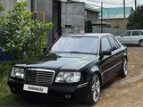 Mercedes-Benz E 500 1995 годаfor6 800 000 тг. в Актобе – фото 3