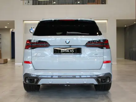 BMW X5 XDrive 40i 2026 года за 68 613 184 тг. в Кокшетау – фото 5