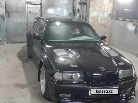BMW 325 1992 года за 2 500 000 тг. в Усть-Каменогорск – фото 4