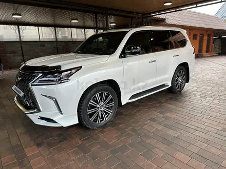 Lexus LX 570 2018 года за 49 500 000 тг. в Алматы – фото 6