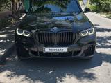 BMW X5 2022 года за 45 000 000 тг. в Шымкент