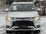 Mitsubishi Outlander 2022 годаүшін11 250 000 тг. в Семей – фото 2