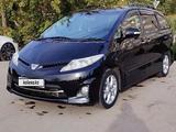 Toyota Estima 2011 года за 7 000 000 тг. в Уральск