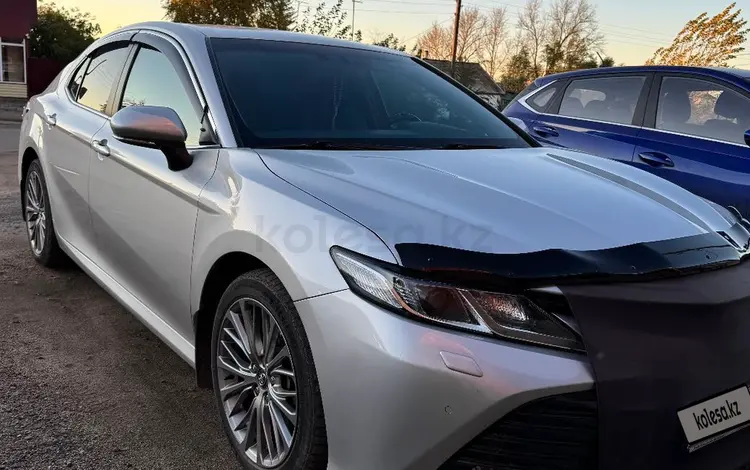 Toyota Camry 2018 года за 13 800 000 тг. в Кокшетау