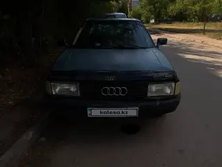 Audi 80
