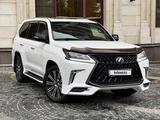 Lexus LX 570 2019 годаүшін46 500 000 тг. в Алматы