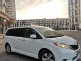 Toyota Sienna 2011 года за 11 000 000 тг. в Актау – фото 2