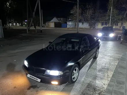 Mitsubishi Diamante 1996 года за 1 600 000 тг. в Уральск – фото 2