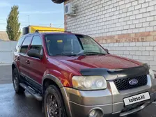 Ford Escape, 2005