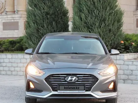 Hyundai Sonata 2019 года за 8 600 000 тг. в Шымкент – фото 4